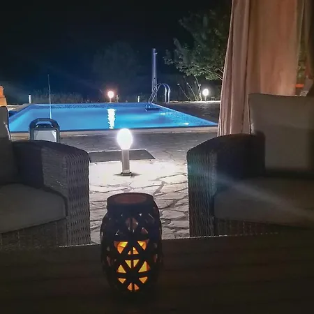 Holiday home Three-bedroom Holiday In Gornje